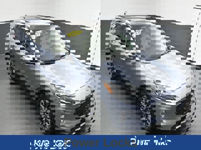 Used 2022 Ford Escape Titanium w/ Class II Trailer Tow Package image 20