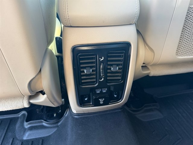 Used 2021 Jeep Grand Cherokee Limited w/ Luxury Group II AWD/4WD image 20