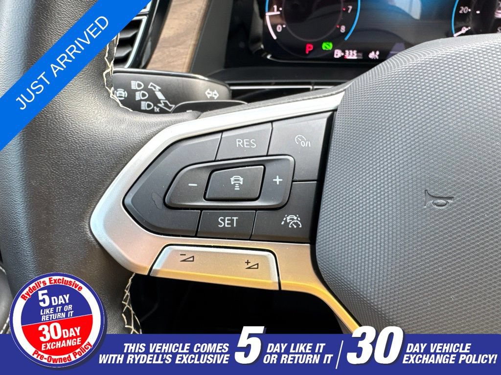 Used 2024 Volkswagen Atlas SE AWD/4WD image 6