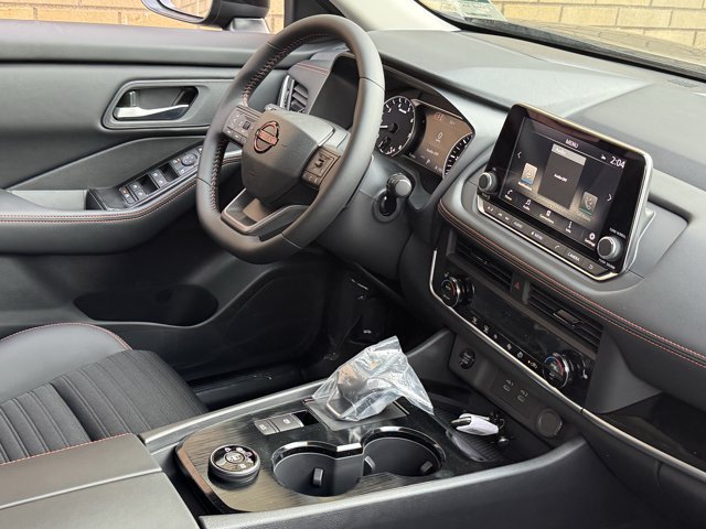 New 2026 Nissan Rogue SV AWD/4WD image 9