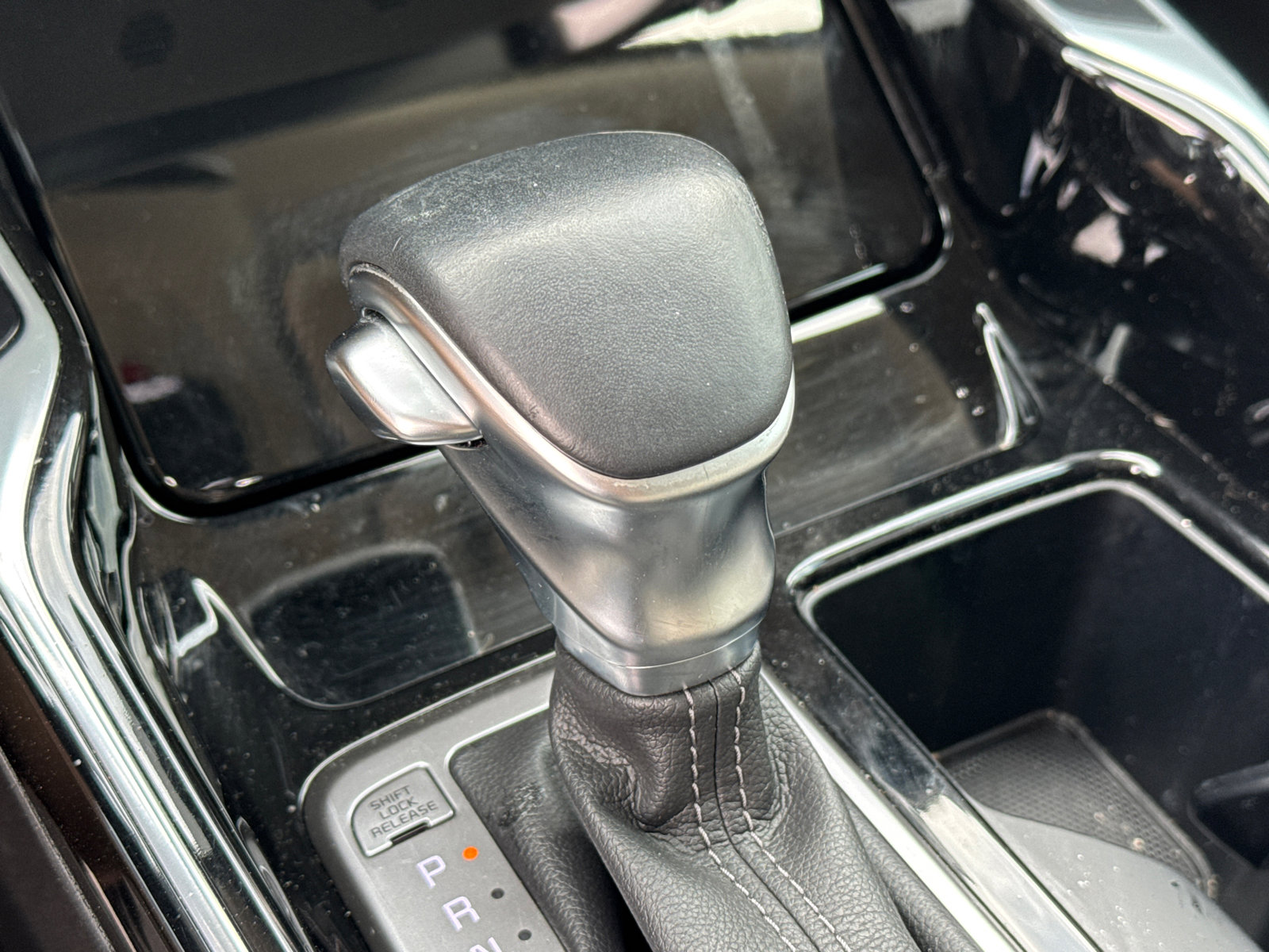 Used 2022 Kia Sorento SX FWD image 28