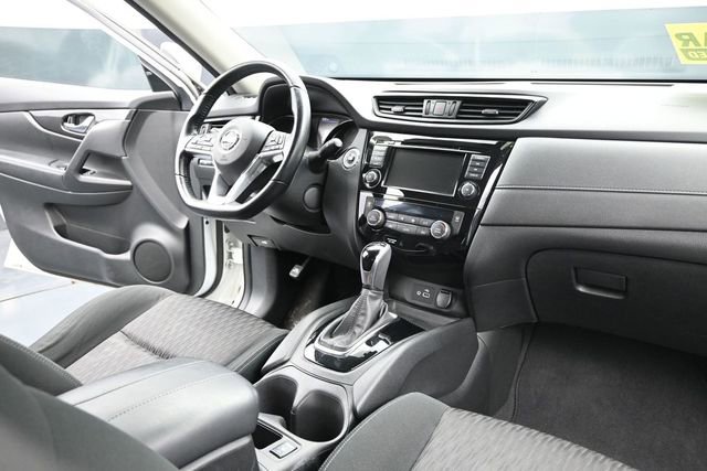 Used 2020 Nissan Rogue SV AWD/4WD image 32