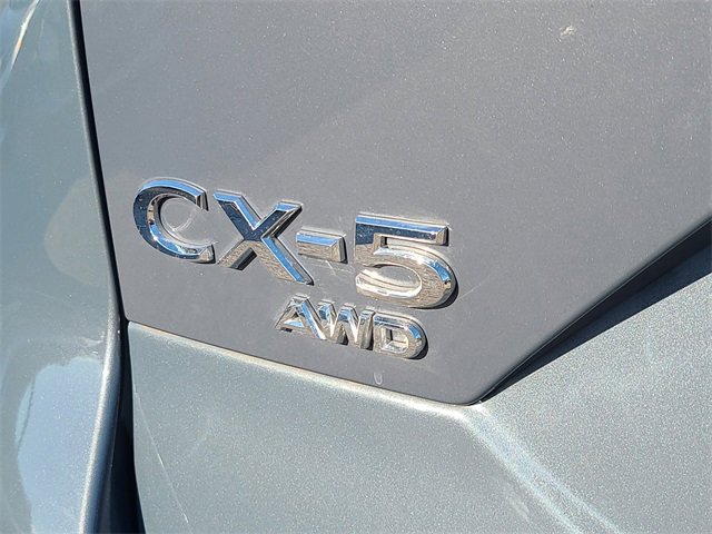 Used 2023 MAZDA CX-5 Carbon Edition image 9