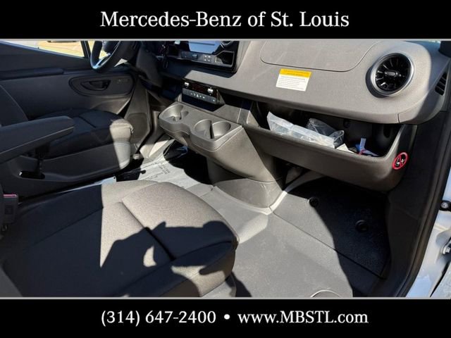 New 2026 Mercedes-Benz Sprinter 3500 image 9
