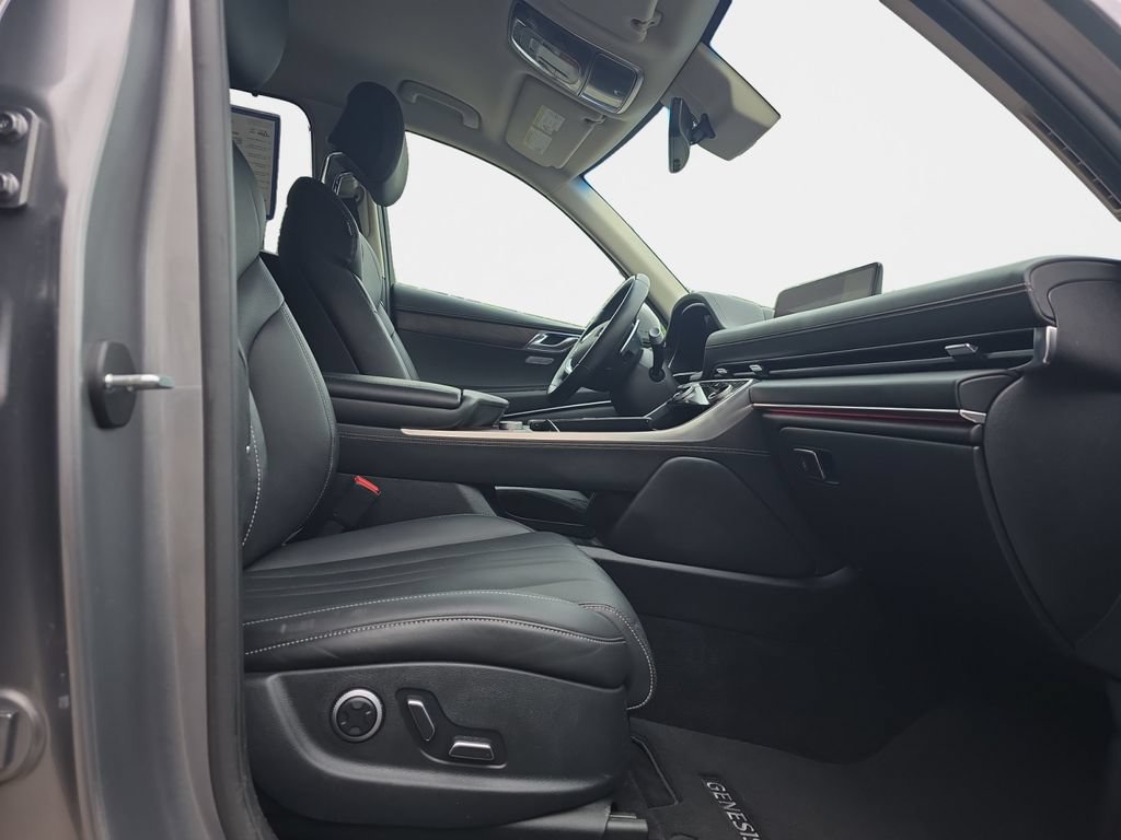 Used 2024 Genesis GV80 2.5T AWD/4WD image 18