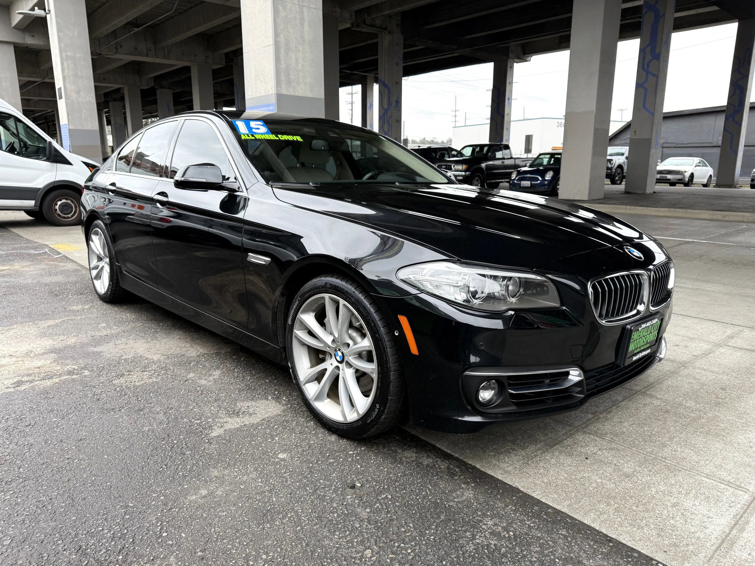 Used 2015 BMW 535i xDrive Sedan AWD/4WD image 3