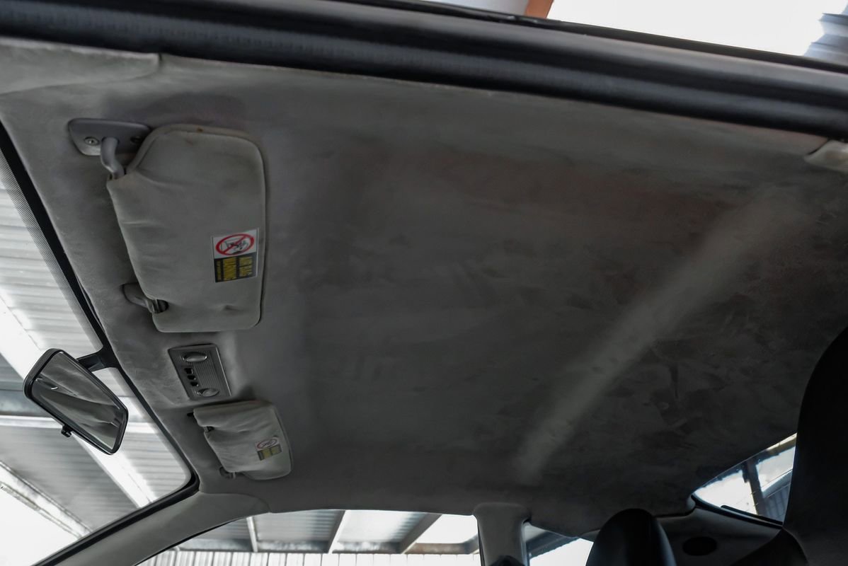 Used 2002 Aston Martin DB7 Vantage image 23