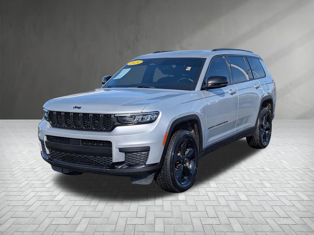 Used 2024 Jeep Grand Cherokee L Altitude image 2