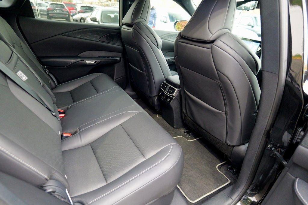 Used 2023 Lexus RX 350 F Sport image 31