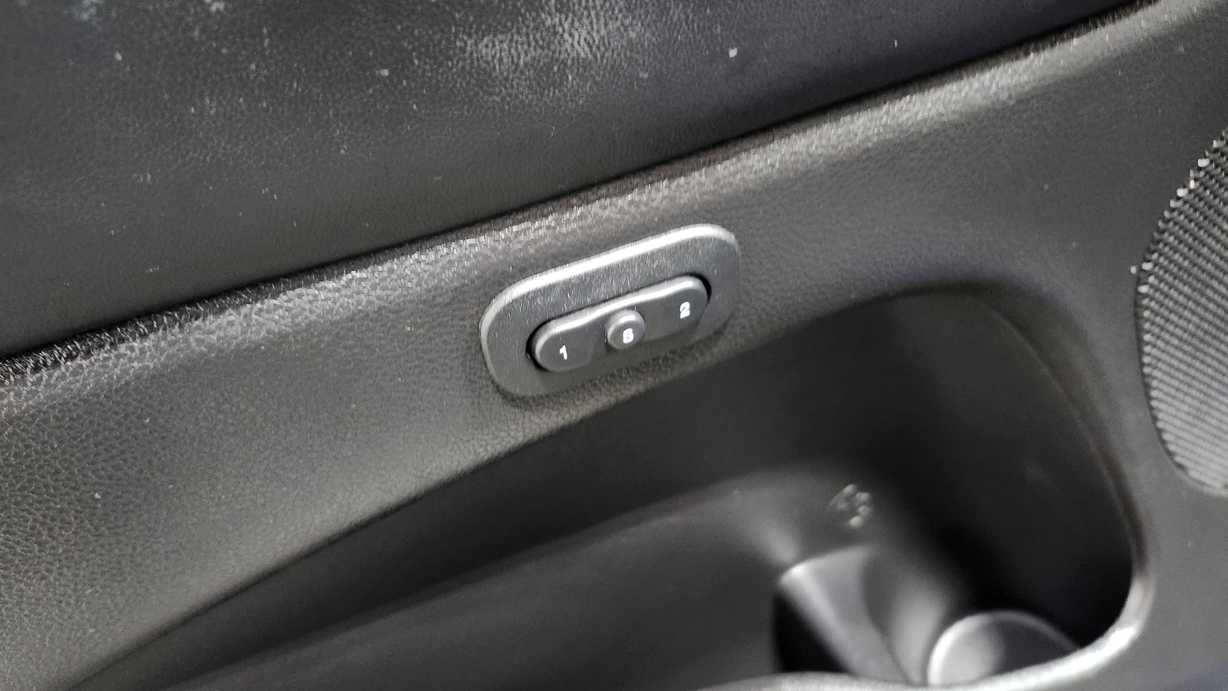 Used 2021 Jeep Grand Cherokee Limited w/ Premium Lighting Group image 30