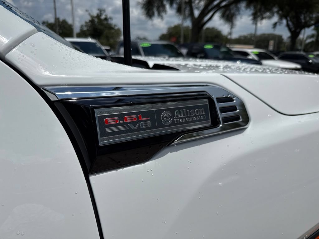 Used 2024 GMC Sierra 2500 Denali AWD/4WD image 14