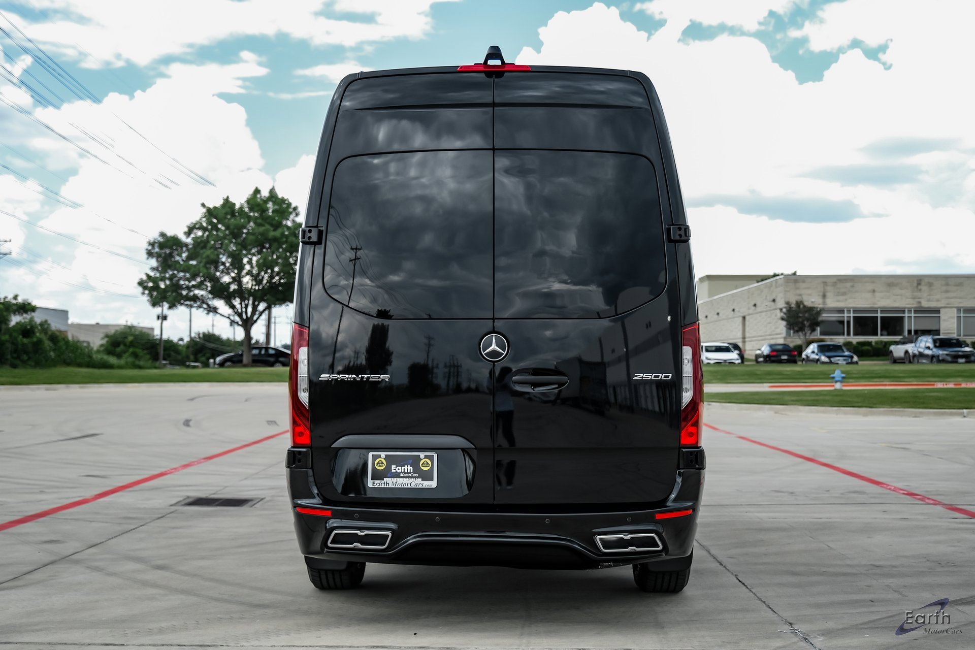 Used 2022 Mercedes-Benz Sprinter 2500 image 10