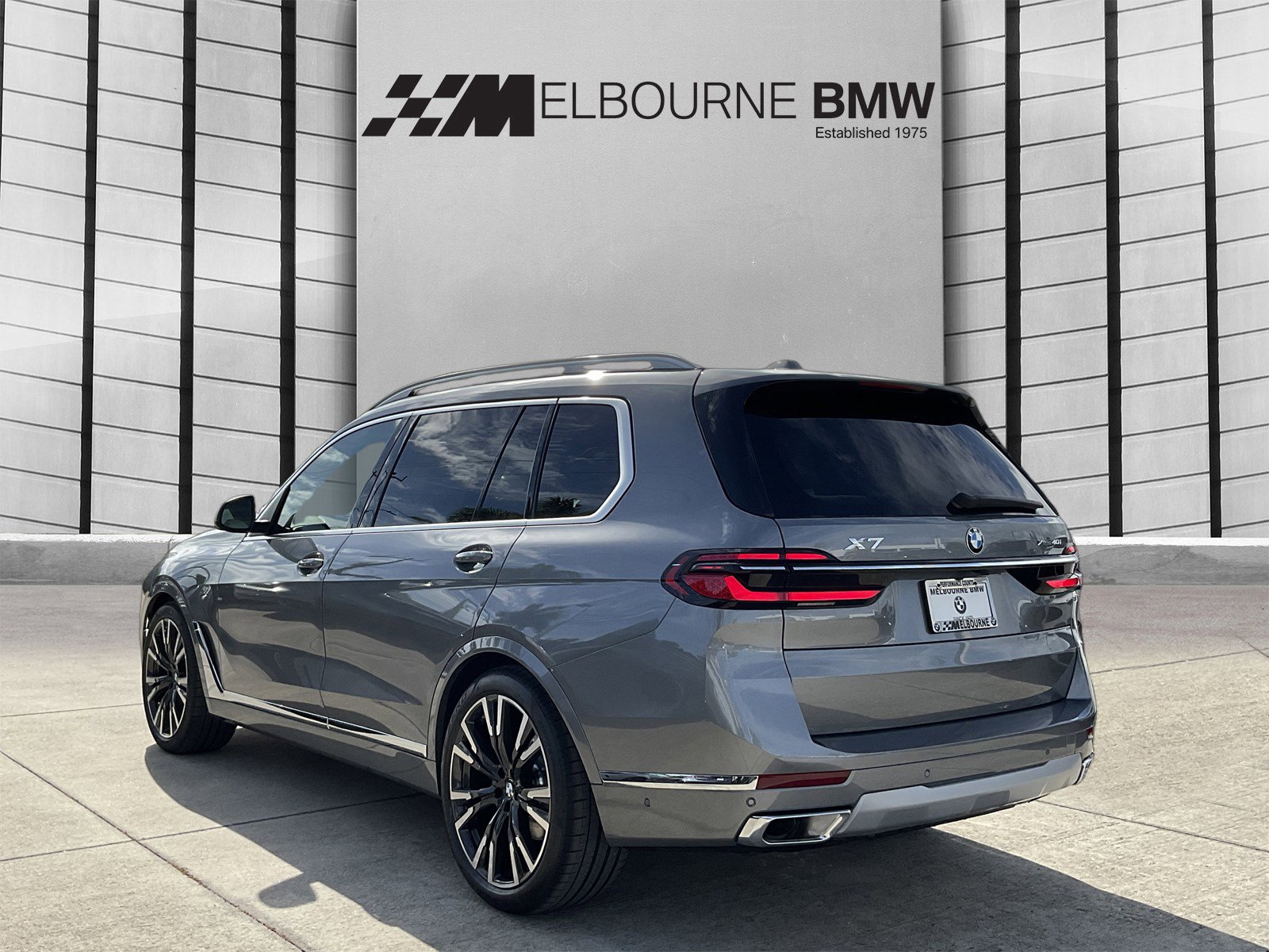 New 2026 BMW X7 xDrive40i w/ Premium Package image 6