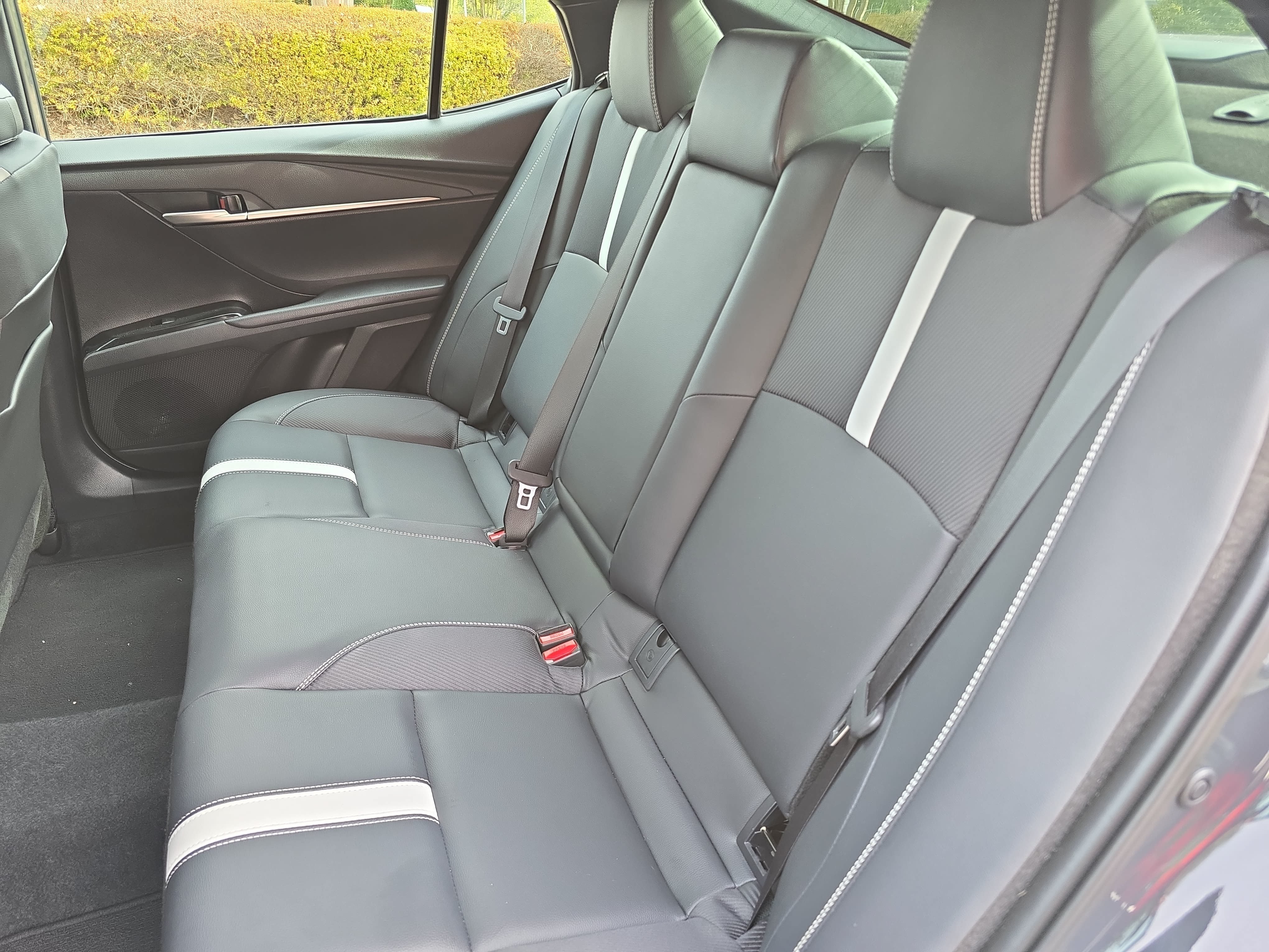 Used 2025 Toyota Camry SE w/ Multimedia Upgrade Package FWD image 13