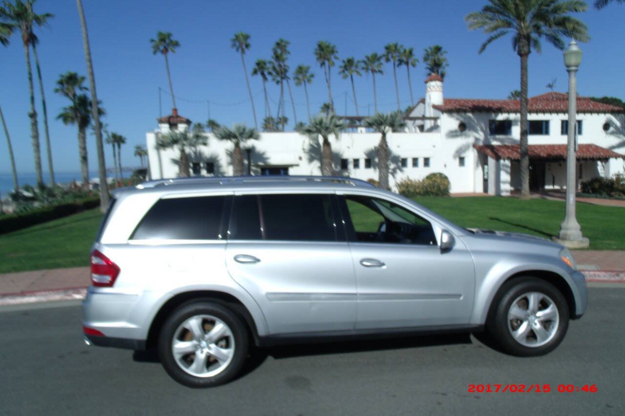 Used 2010 Mercedes-Benz GL 450 4MATIC image 2