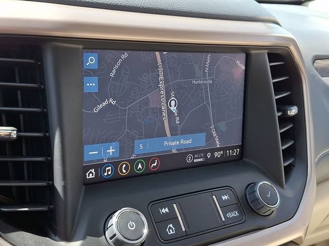 Used 2022 GMC Acadia Denali w/ Denali Ultimate Package FWD image 17
