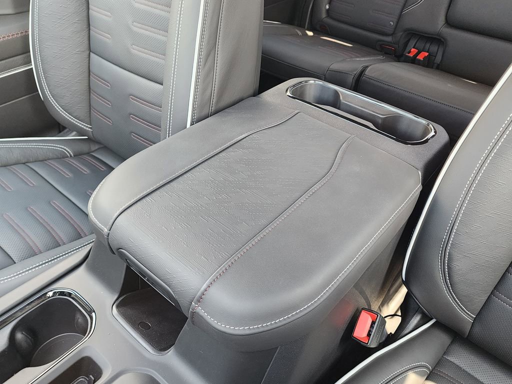 New 2026 GMC Sierra 1500 AT4X AWD/4WD image 32