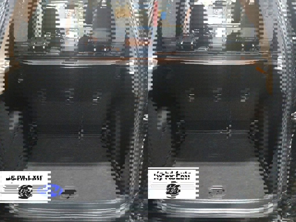 Used 2018 Ford EcoSport SES w/ SES Cold Weather Package AWD/4WD image 13