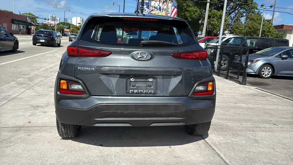 Used 2018 Hyundai Kona SE FWD image 13