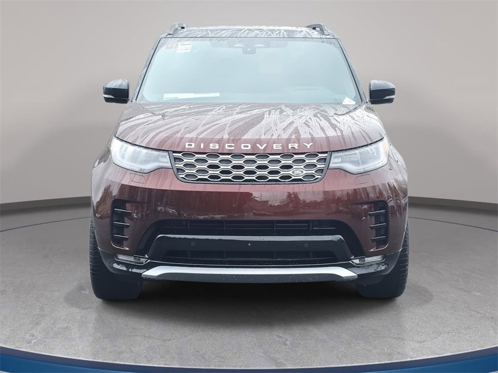 New 2026 Land Rover Discovery Limited Edition image 2