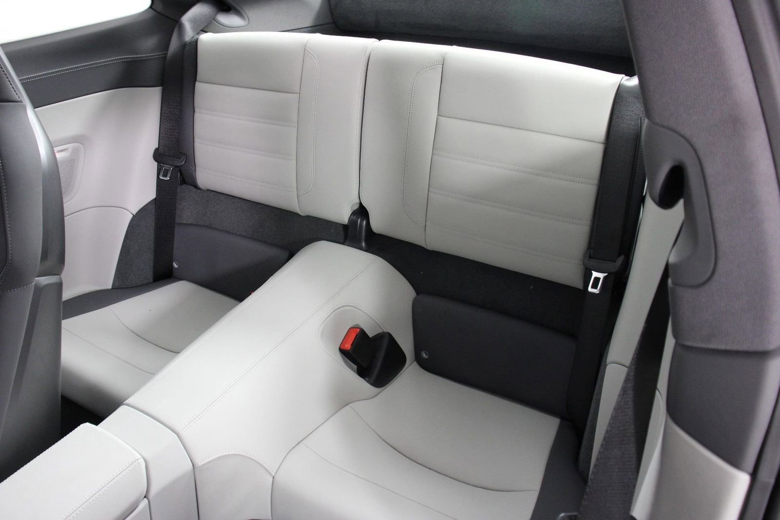 New 2026 Porsche 911 Carrera image 18