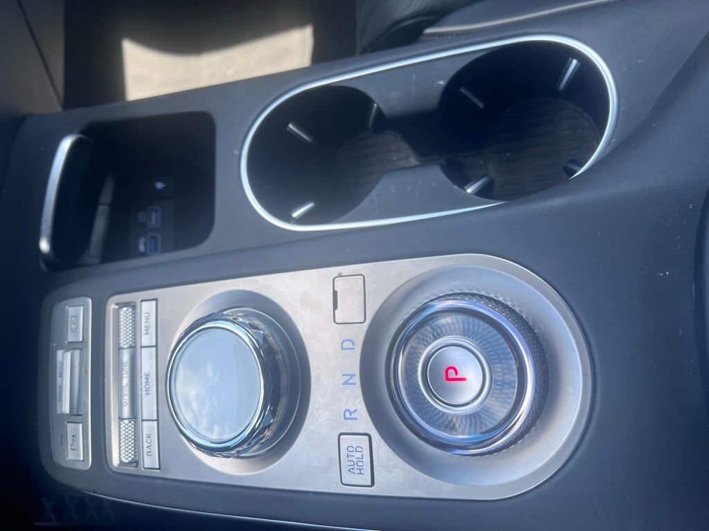 Used 2025 Genesis GV70 3.5T Sport w/ Sport Advanced Package image 22