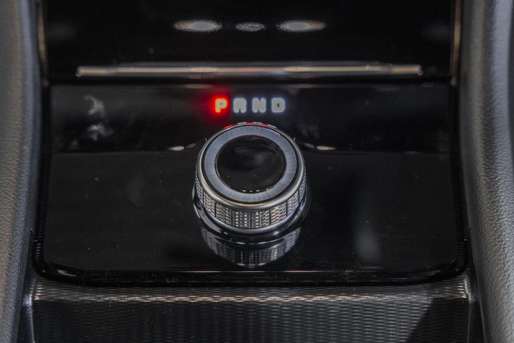 New 2025 Jeep Grand Cherokee Altitude image 24