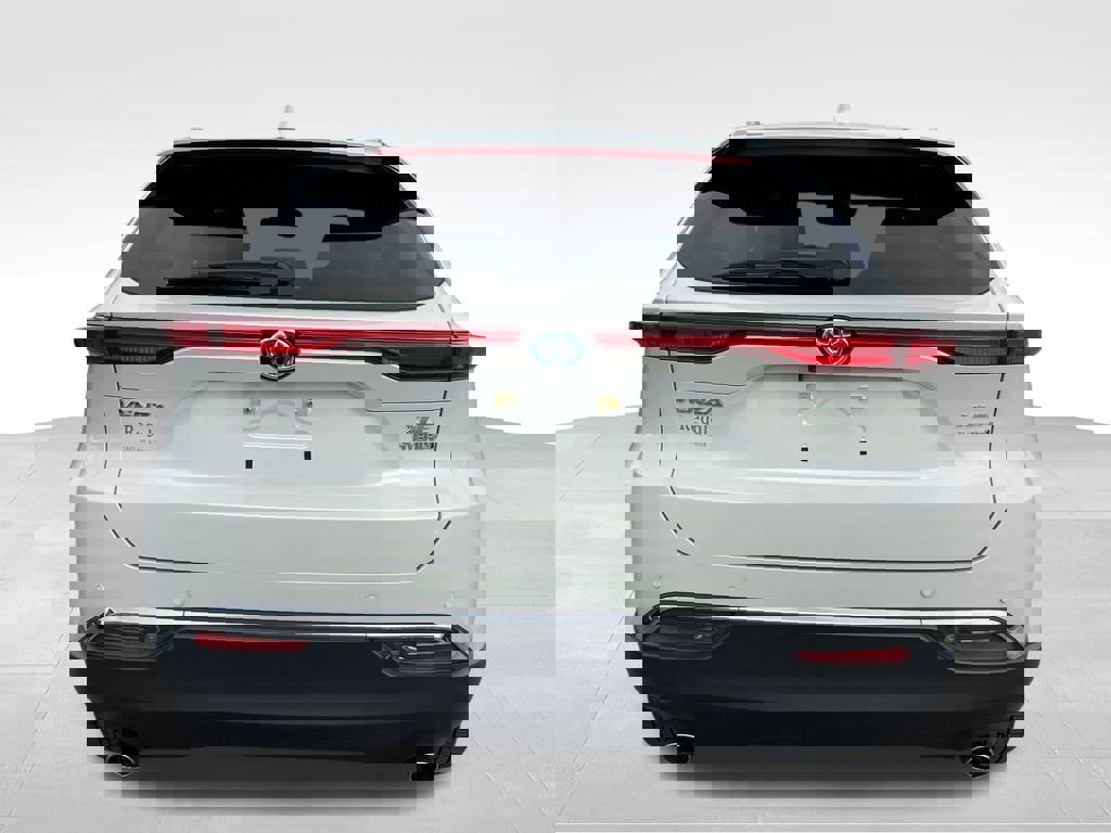 Used 2021 Toyota Venza XLE w/ Softex Package image 5