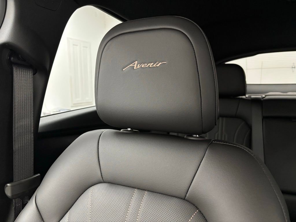 New 2026 Buick Envista Avenir image 32