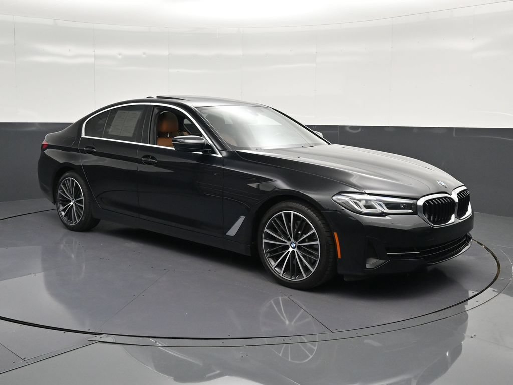 Used 2021 BMW 530i w/ Premium Package RWD image 5