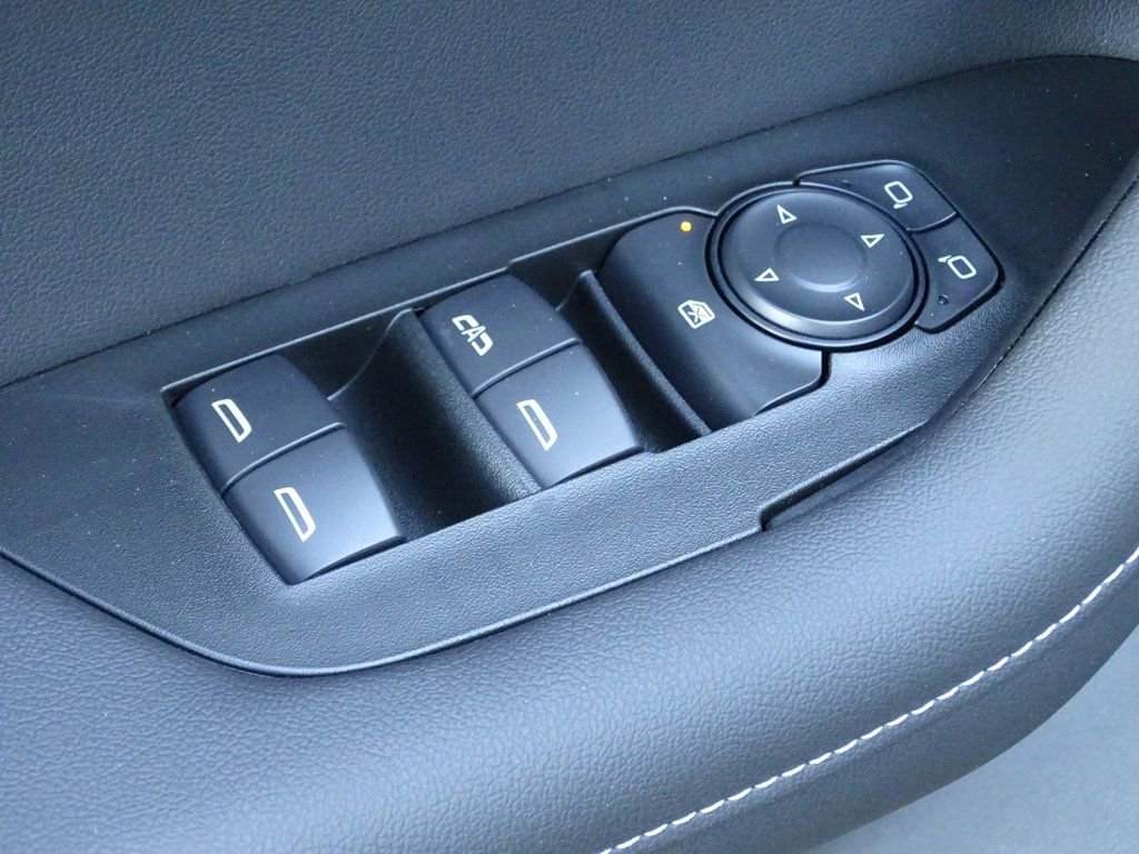 New 2025 Chevrolet Blazer LT w/ Redline Edition image 14