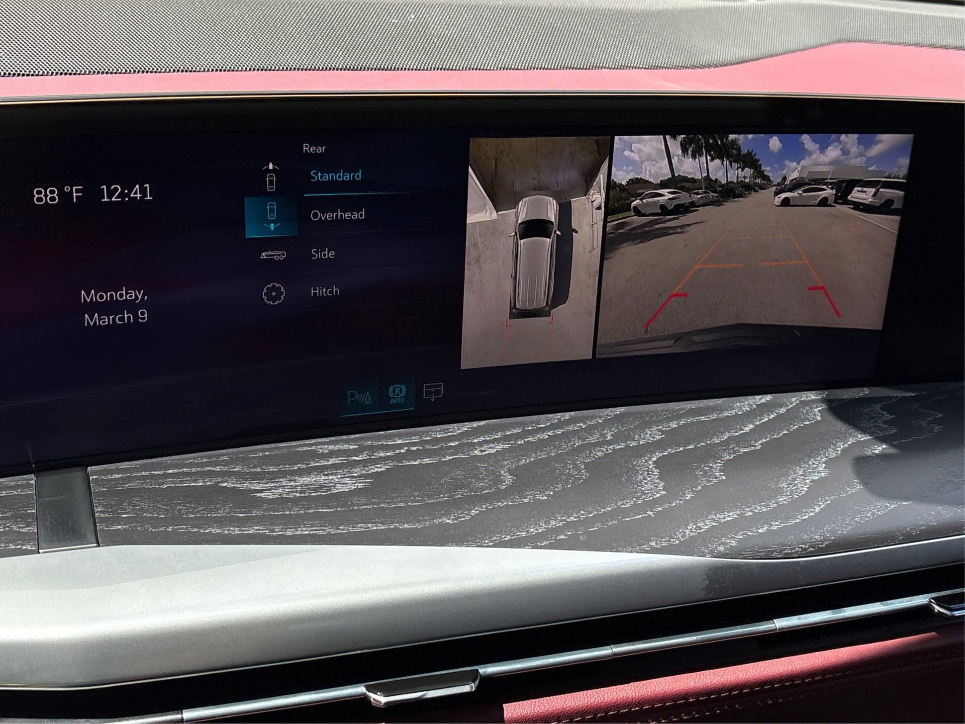 New 2026 Cadillac Escalade Luxury image 24