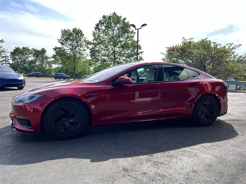 Used 2026 Tesla Model S Plaid image 3