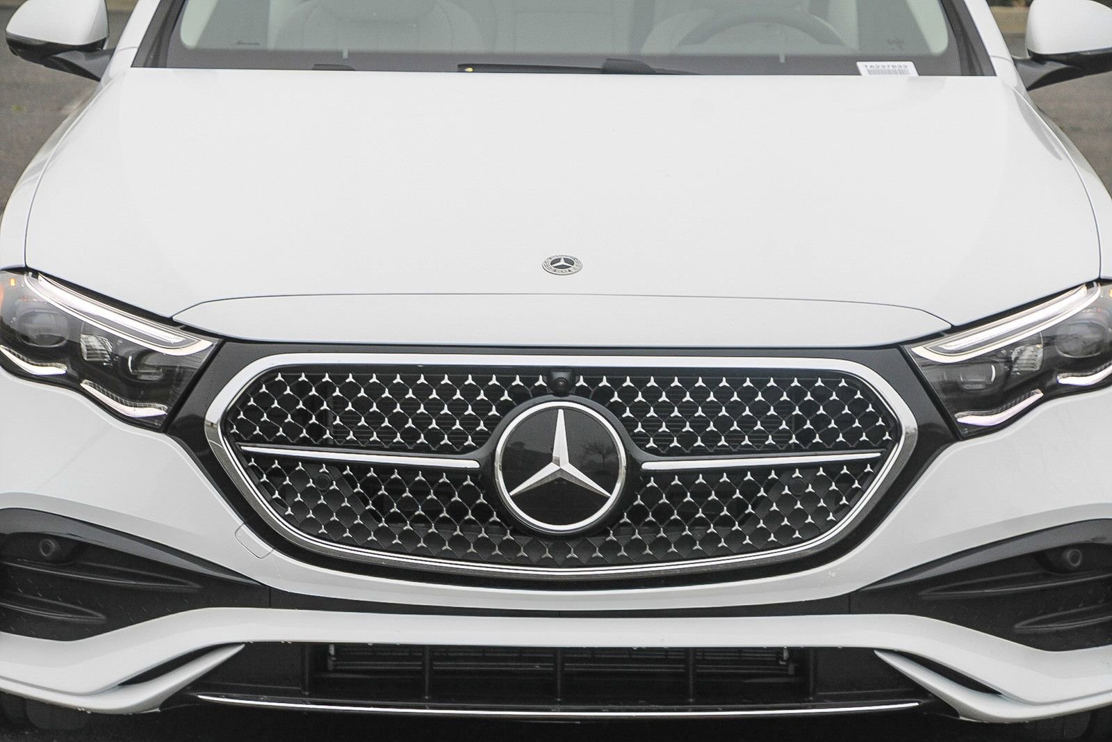 New 2026 Mercedes-Benz E 450 4MATIC Sedan image 7