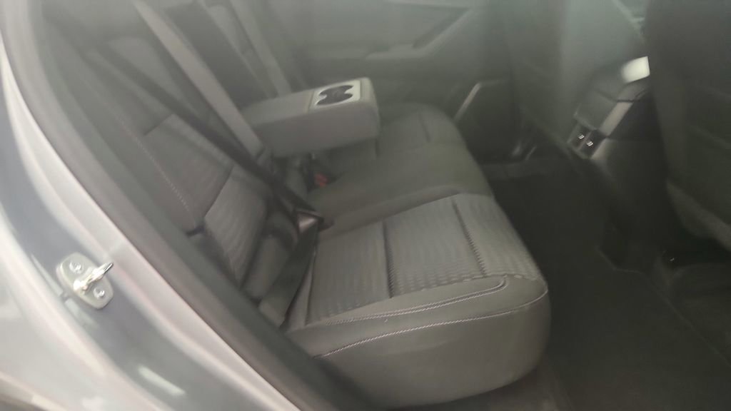 Certified 2025 Chevrolet Equinox LT FWD image 33