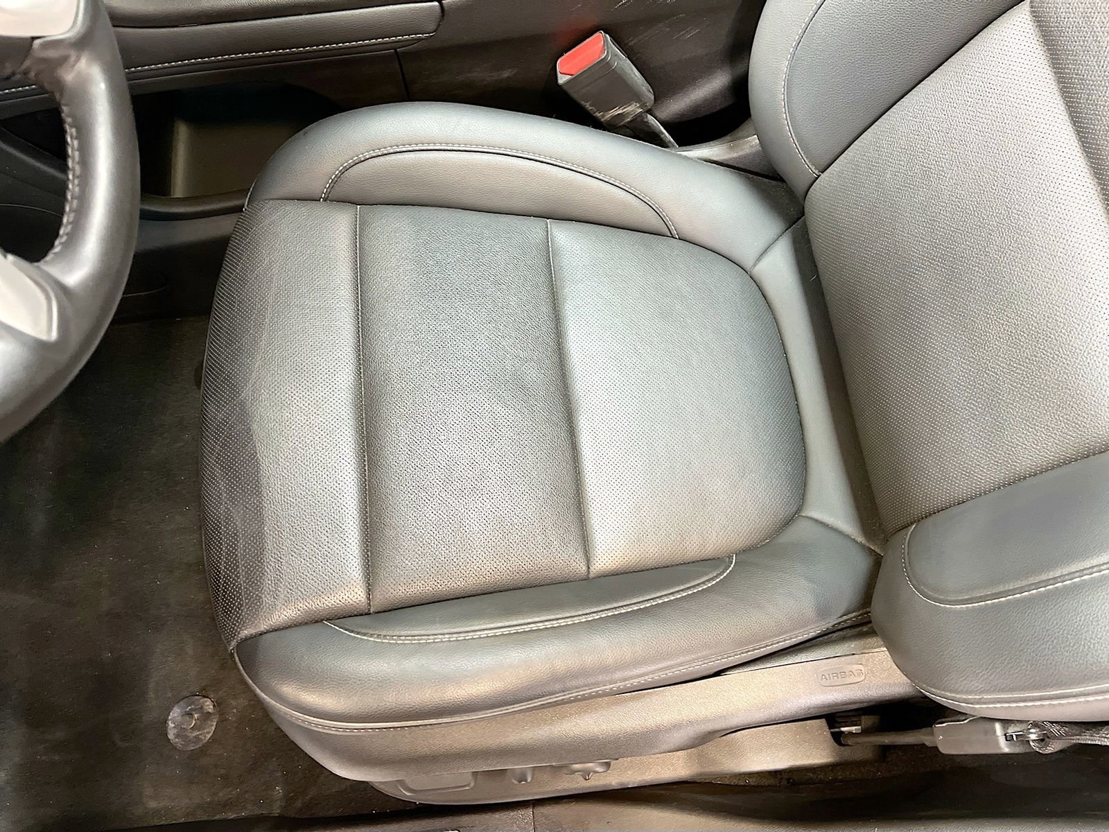 Used 2022 GMC Acadia SLT w/ Technology Package image 20