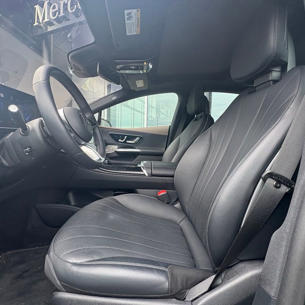 Used 2023 Mercedes-Benz EQE 500 4MATIC Sedan image 11