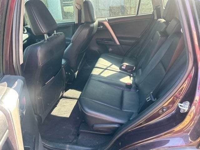 Used 2016 Toyota RAV4 Limited FWD image 4