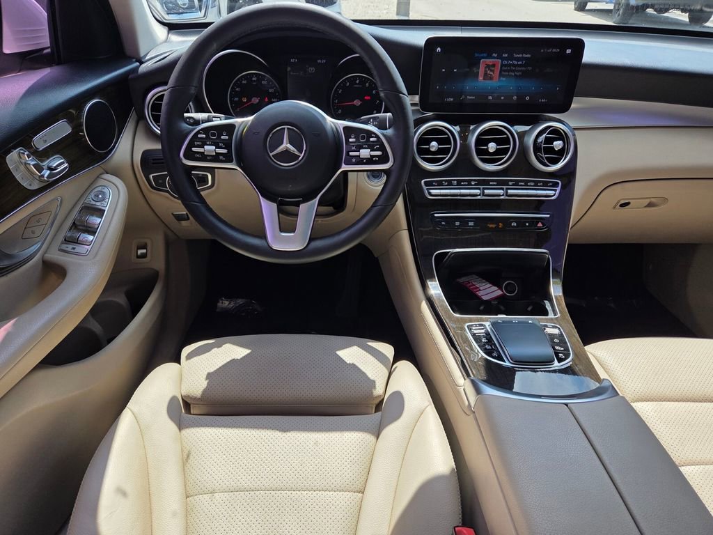 Used 2021 Mercedes-Benz GLC 300 image 9