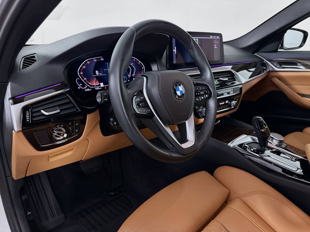 Certified 2023 BMW 530i w/ Convenience Package RWD image 9