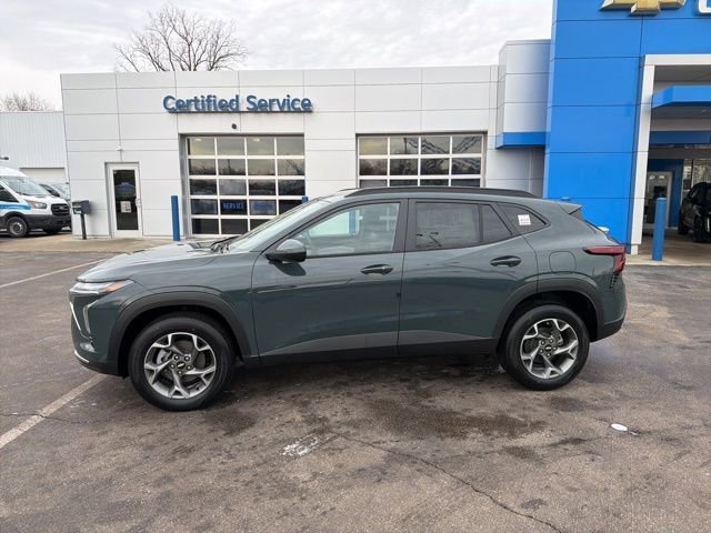 New 2026 Chevrolet Trax LT w/ Driver Confidence Package image 4