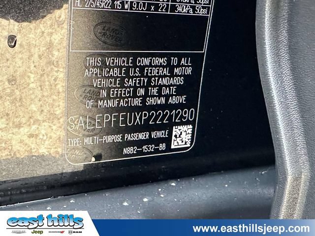 Used 2023 Land Rover Defender 130 SE AWD/4WD image 20