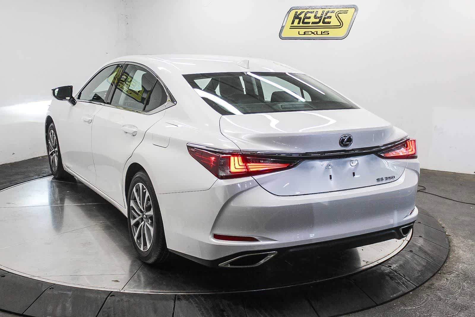Certified 2025 Lexus ES 350 w/ Accessory Package (Z2) FWD image 8
