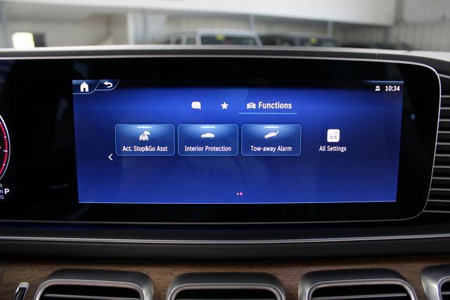 Used 2025 Mercedes-Benz GLS 450 4MATIC w/ AMG Line Exterior image 26