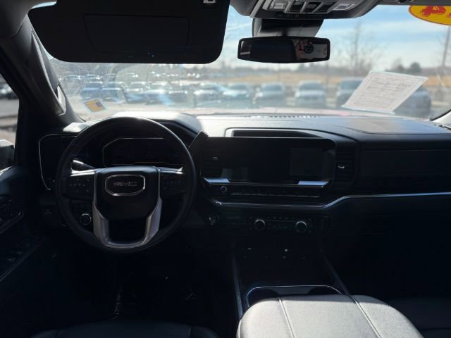 Used 2024 GMC Sierra 2500 SLT w/ SLT Premium Package image 22