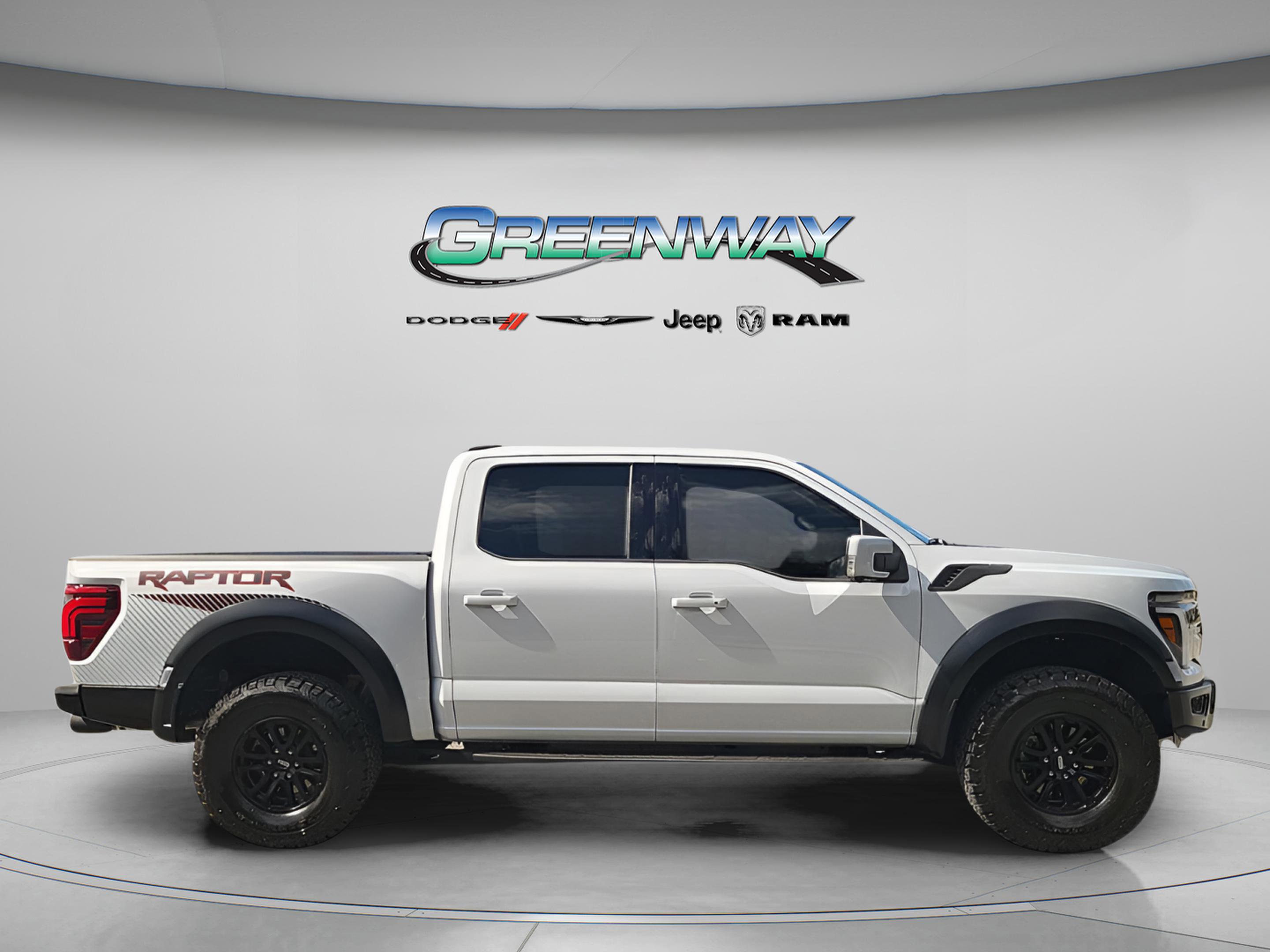 Used 2025 Ford F150 Raptor image 4