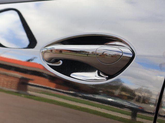 Certified 2025 Chevrolet Trax LT image 21