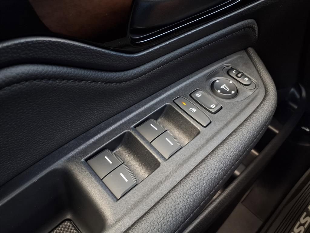 New 2026 Honda Odyssey Touring image 23