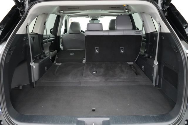 Used 2023 Toyota Highlander XLE image 71