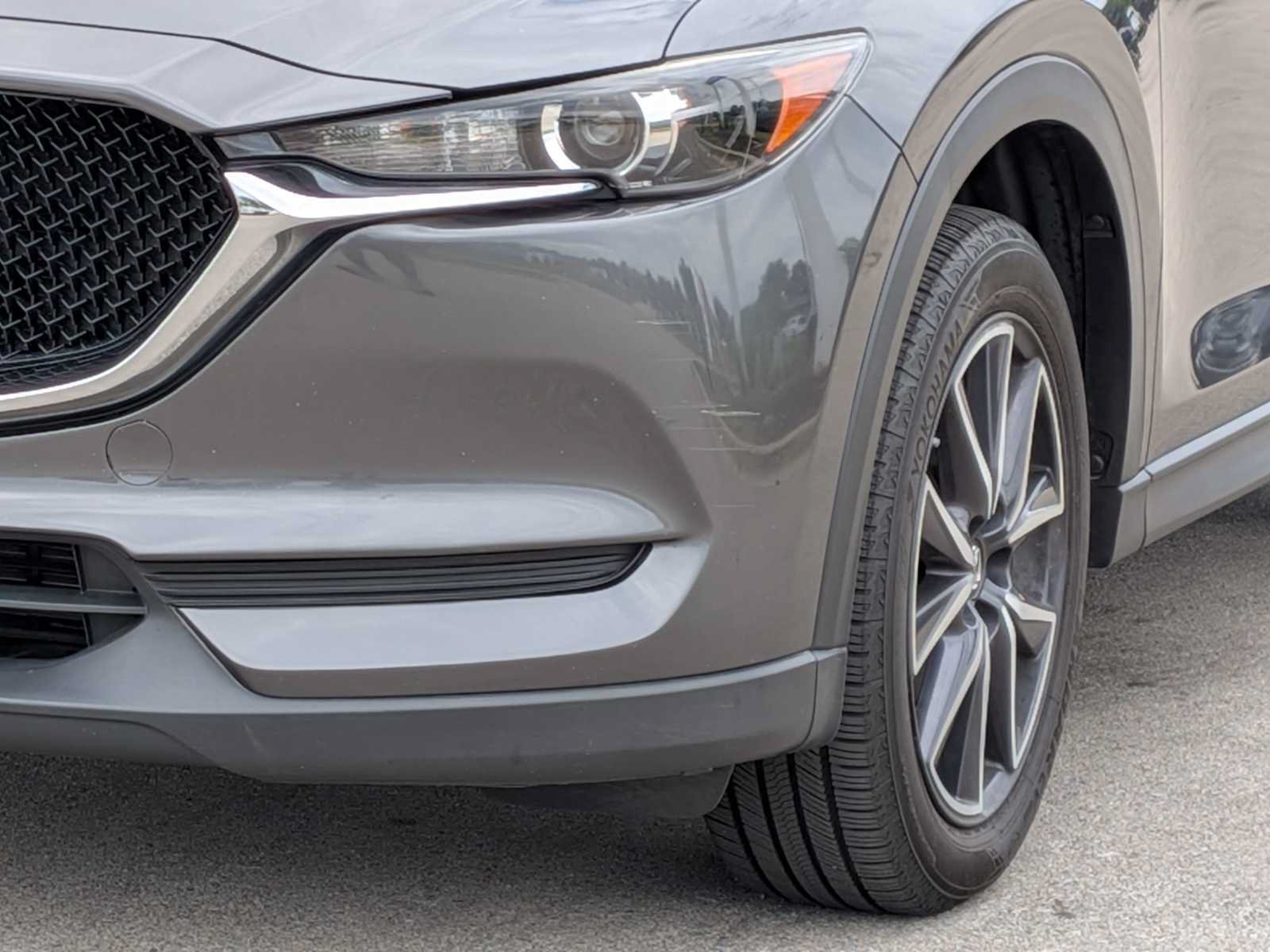 Used 2018 MAZDA CX-5 Touring w/ Preferred Equipment Package AWD/4WD image 11